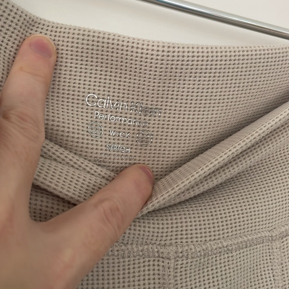 Like new Calvin Klein Performance sweat pants - Picture 2 of 3